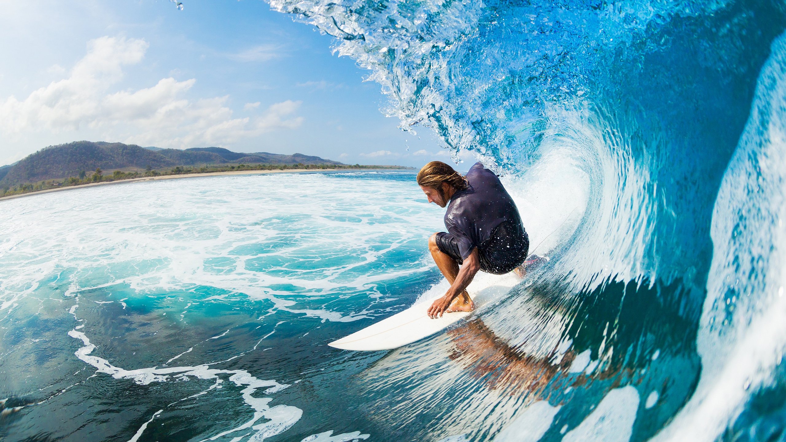 中国米兰体育-球场革命:未来足球场的智能化设计,足球场地设施